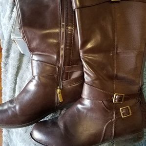 Cloudwalker Kaycie Brown boot with zip